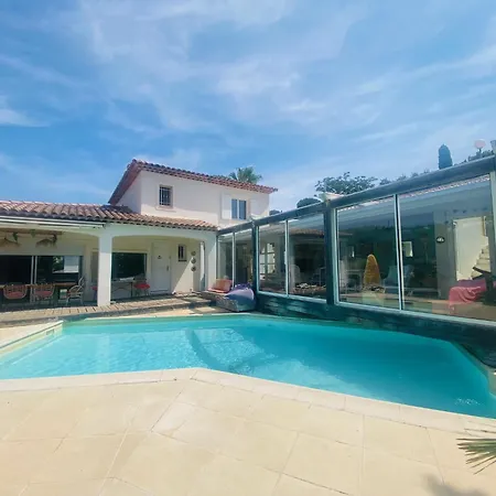 Vila Climatisee Du Golf